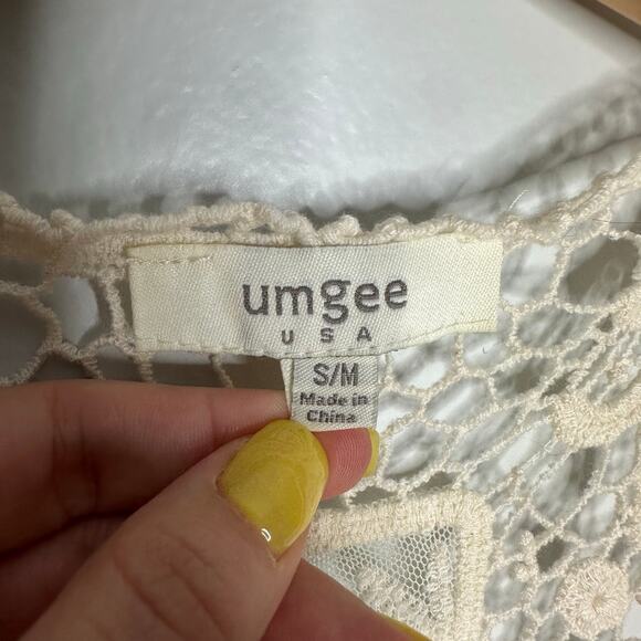 Umgee Women's Cream Cotton Blend Crochet Mesh Cut Out Racerback Tank Size S/M - Picture 5 of 9